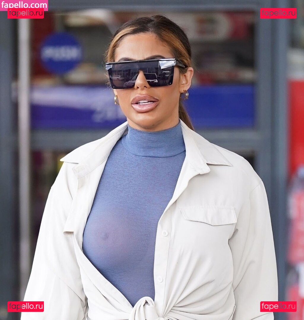 Chloe Ferry / Chloe_GShore / chloeferryofficial / chloegshore1 Onlyfans Photo Gallery 