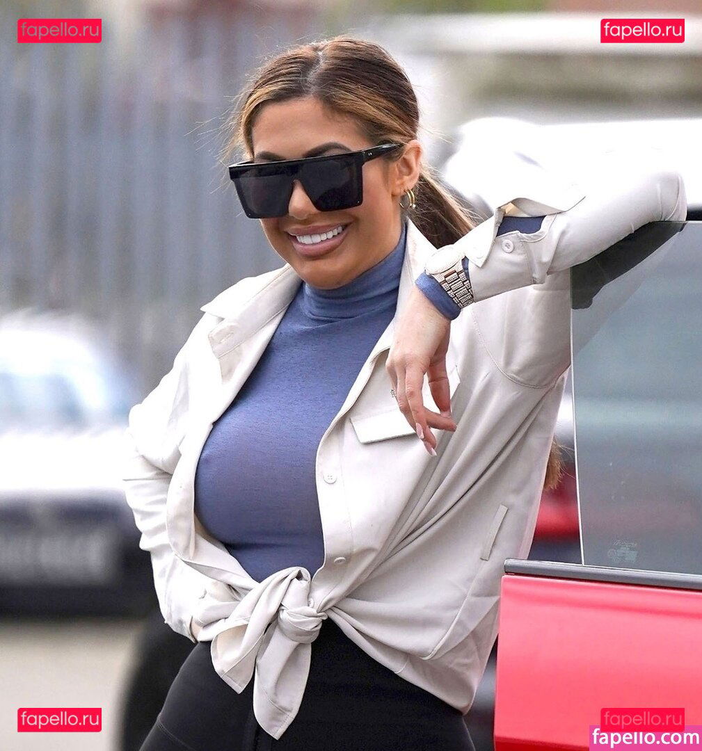 Chloe Ferry / Chloe_GShore / chloeferryofficial / chloegshore1 Onlyfans Photo Gallery 