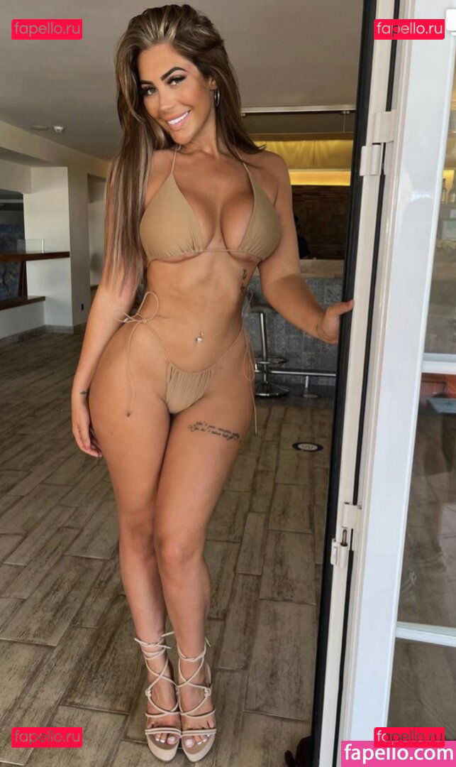 Chloe Ferry / Chloe_GShore / chloeferryofficial / chloegshore1 Onlyfans Photo Gallery 