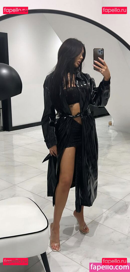 Chloe Ferry / Chloe_GShore / chloeferryofficial / chloegshore1 Onlyfans Photo Gallery 