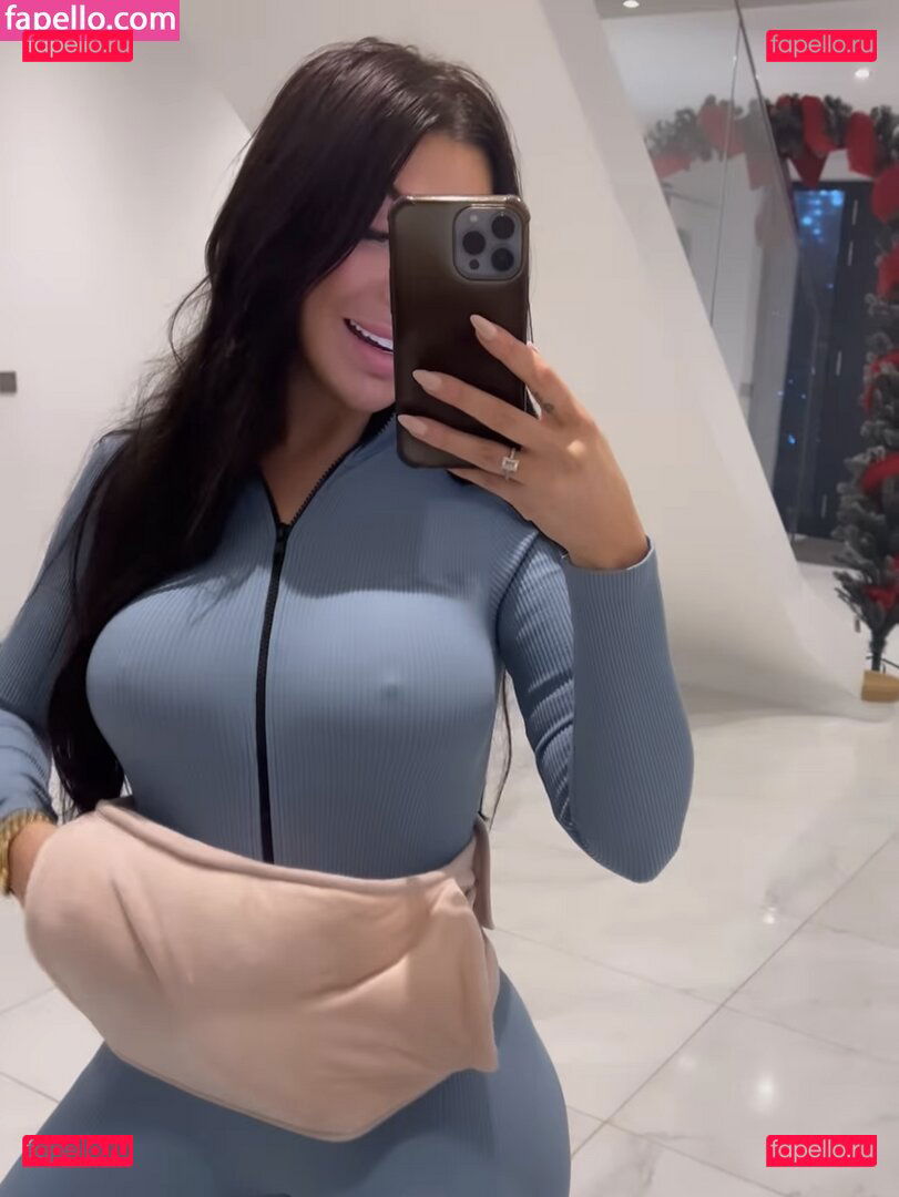 Chloe Ferry / Chloe_GShore / chloeferryofficial / chloegshore1 Onlyfans Photo Gallery 