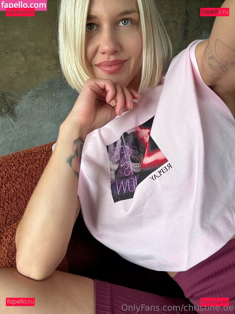 christine.de / christinedecarvalho / cutie.christi Onlyfans Photo Gallery 