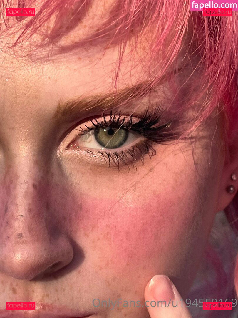 kalopsiajade.x Onlyfans Photo Gallery 