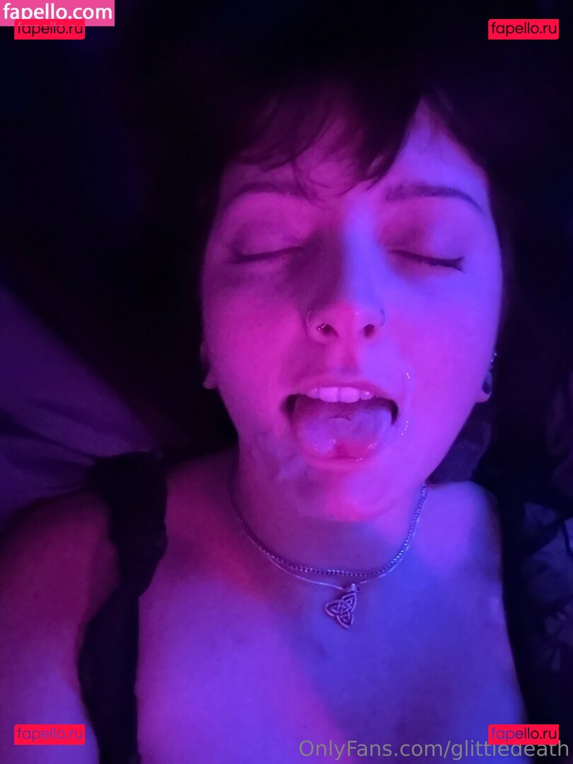glittledeath Onlyfans Photo Gallery 