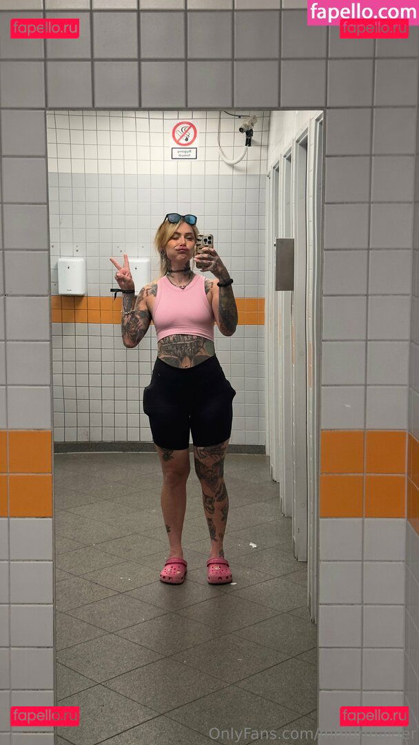 mmurmaider Onlyfans Photo Gallery 