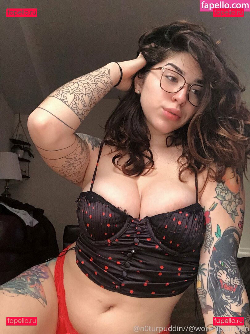 Queen Carmen / thequeencarmen_ / worshipcarmen Onlyfans Photo Gallery 