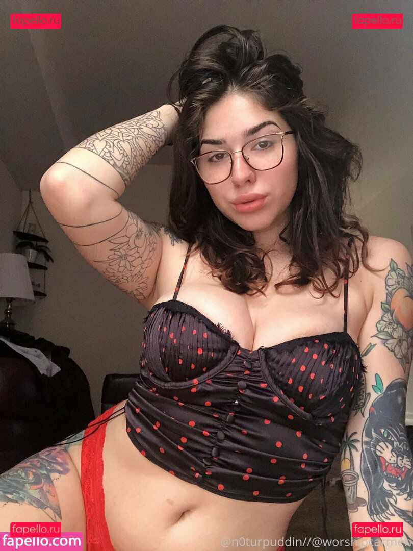 Queen Carmen / thequeencarmen_ / worshipcarmen Onlyfans Photo Gallery 