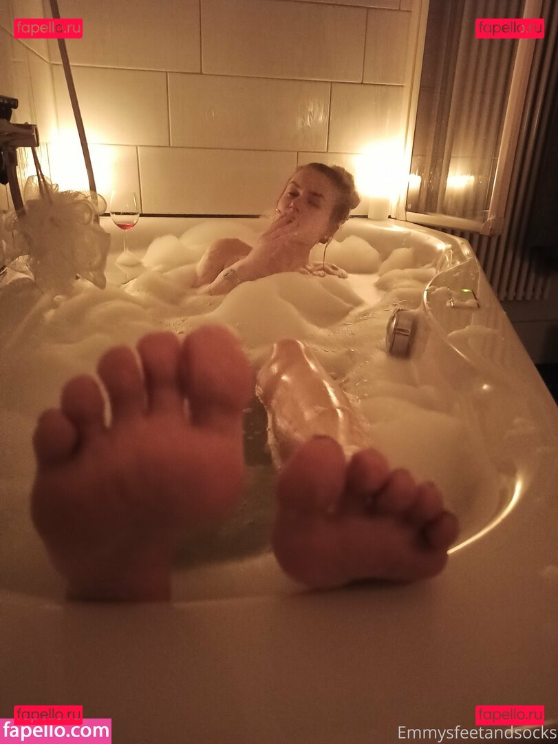 emmyfeetandsocks Nude Onlyfans Photo 41