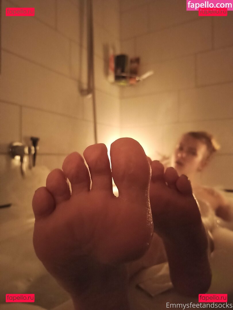 emmyfeetandsocks Nude Onlyfans Photo 40