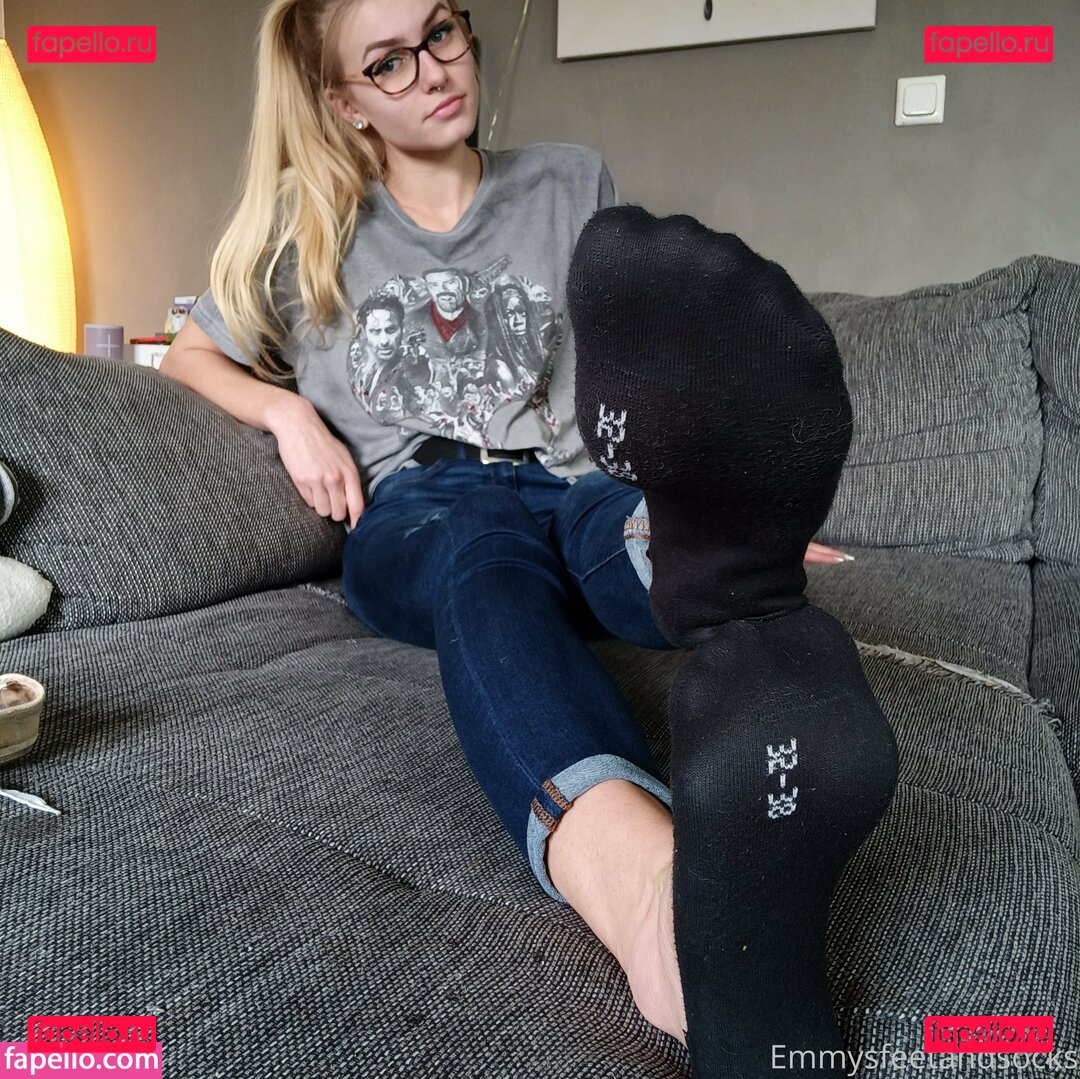 emmyfeetandsocks Nude Onlyfans Photo 29