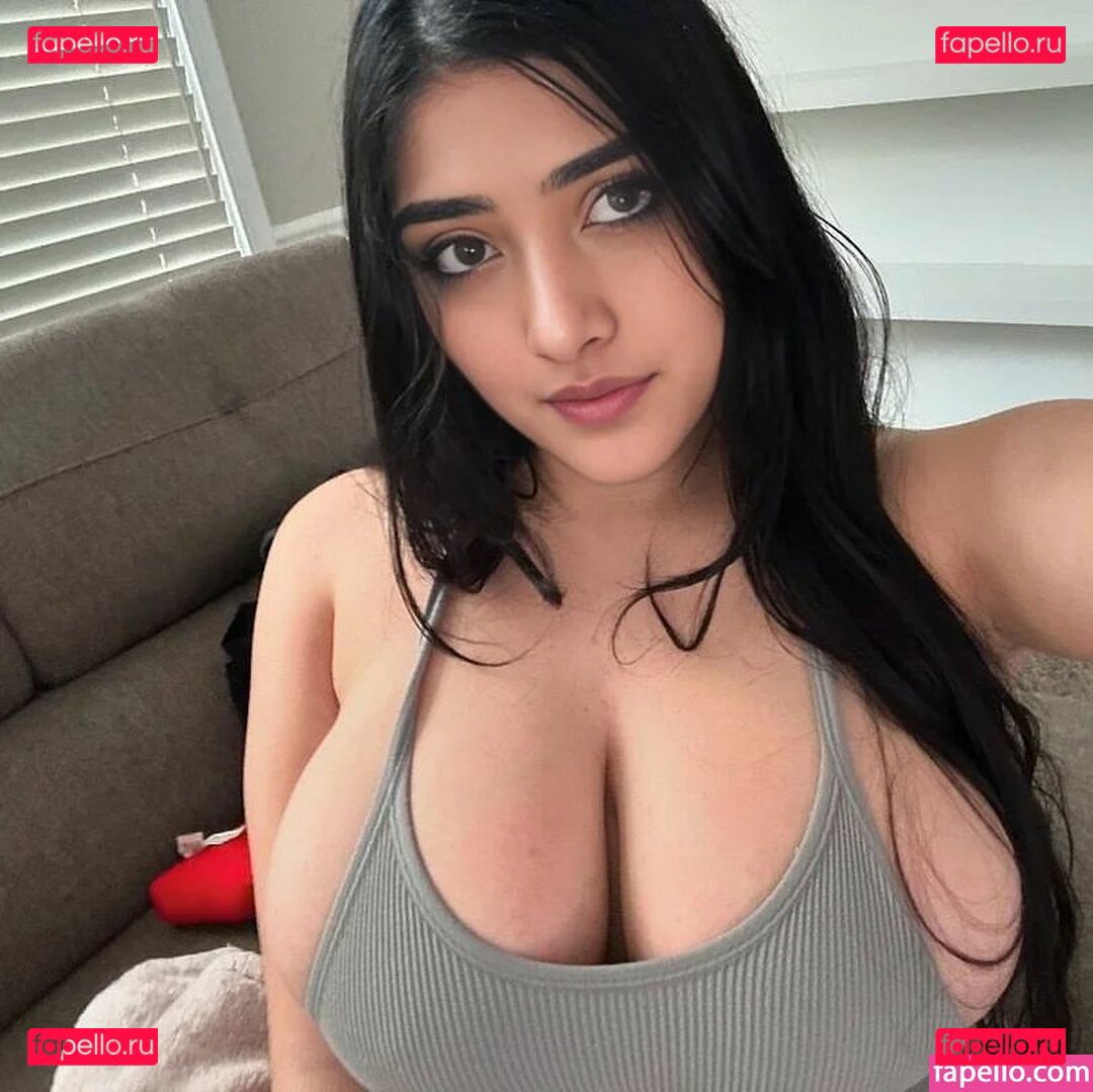 Aanya Advani / Aanya_Advani / https: / stories Onlyfans Photo Gallery 