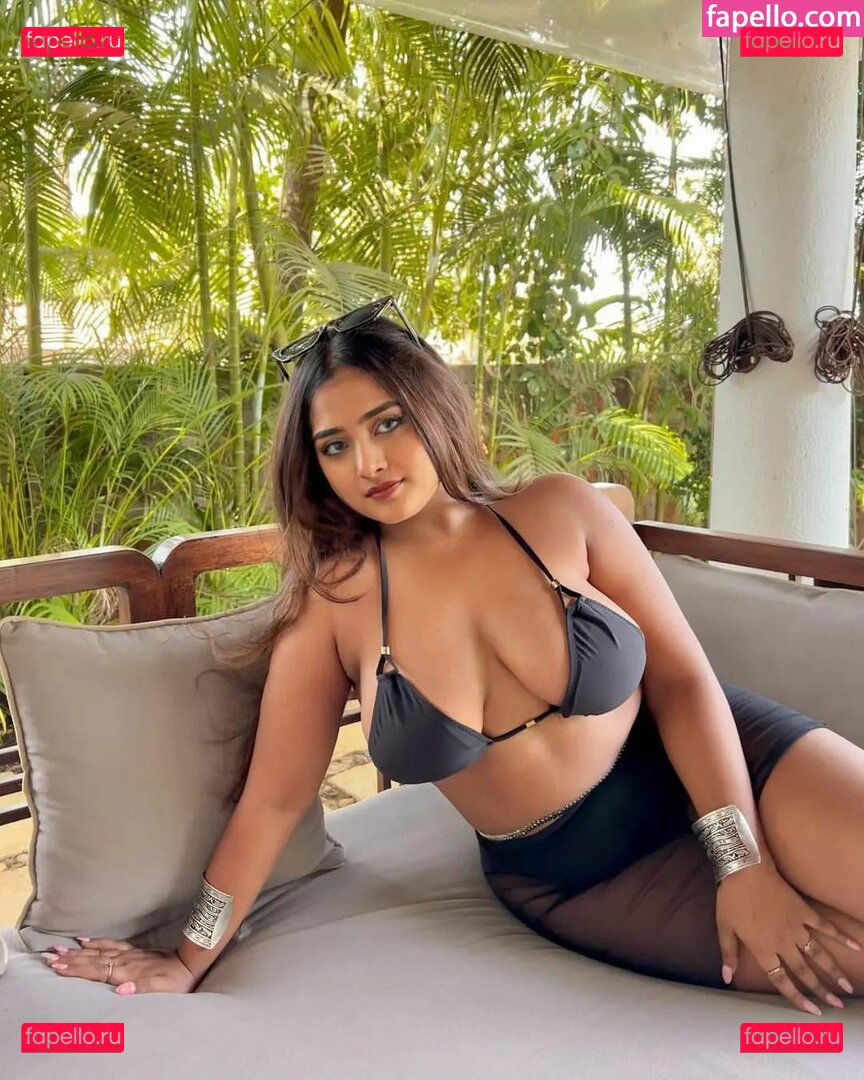 Aanya Advani / Aanya_Advani / https: / stories Onlyfans Photo Gallery 