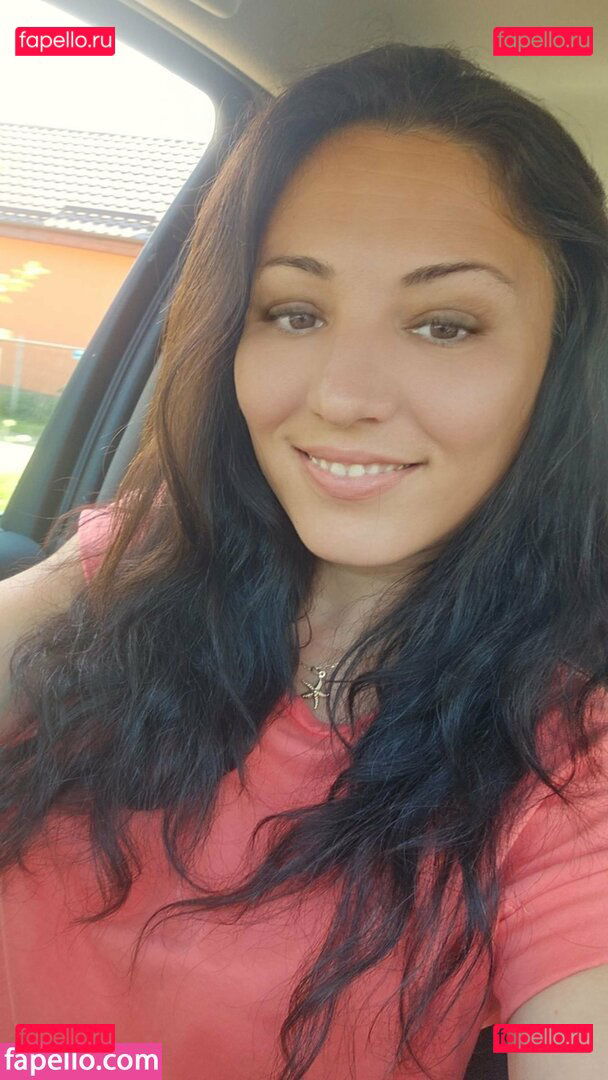 FoxyKara / foxykiraa Onlyfans Photo Gallery 