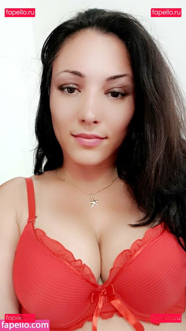 FoxyKara / foxykiraa Onlyfans Photo Gallery 