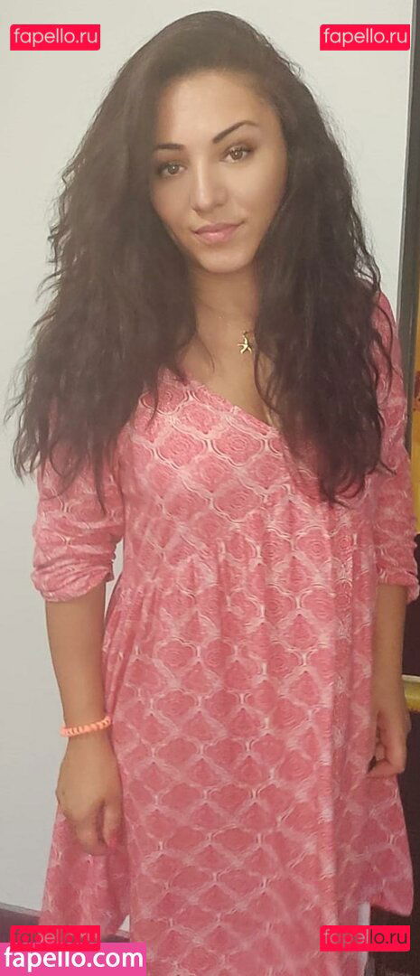 FoxyKara / foxykiraa Onlyfans Photo Gallery 