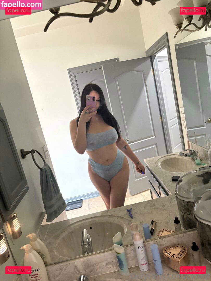 cyroqt Onlyfans Photo Gallery 