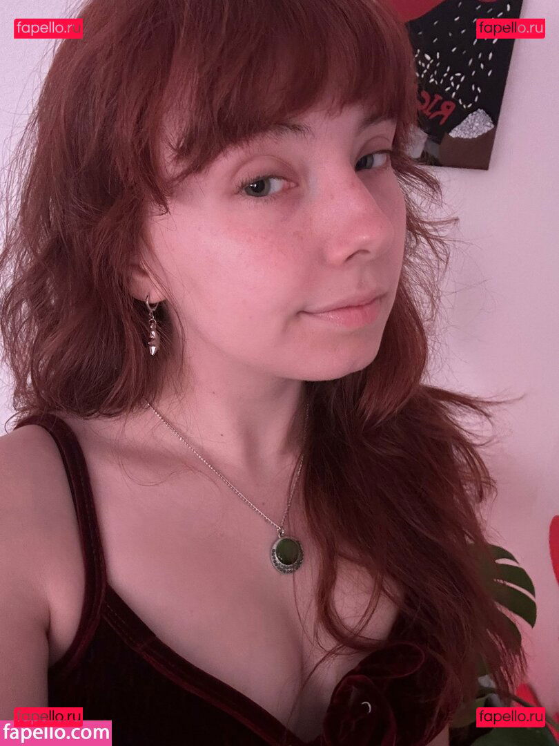 CruelRice / elliemariese Onlyfans Photo Gallery 