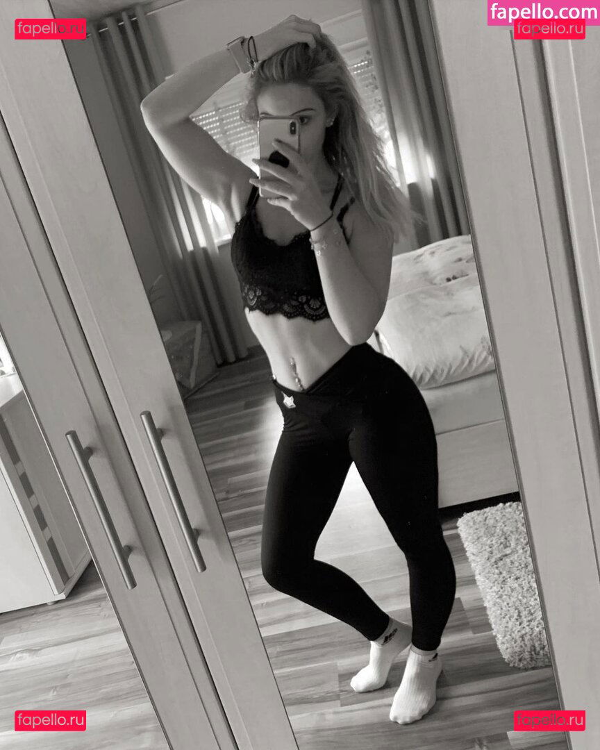 _s0hie_ / _s1phi_ / _s1phie2001_ / _s1phie_ / s1phie Onlyfans Photo Gallery 