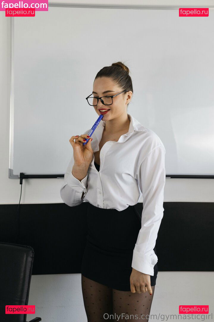 alice1white_ / gymnasticgirl Onlyfans Photo Gallery 