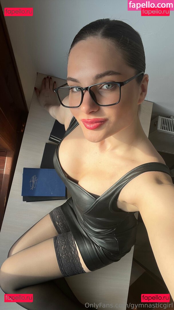 alice1white_ Nude Onlyfans Photo 44