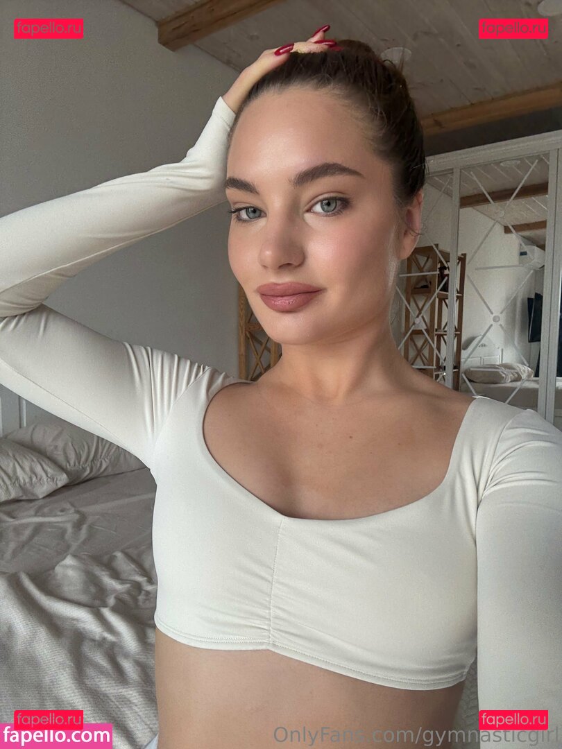 alice1white_ Nude Onlyfans Photo 18