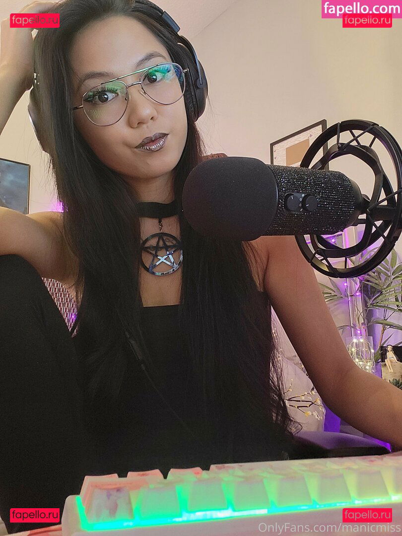 Manic_miss / its_manicmiss / manicmiss Onlyfans Photo Gallery 