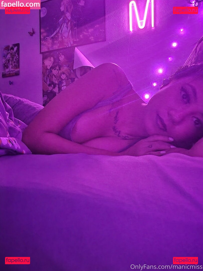 Manic_miss / its_manicmiss / manicmiss Onlyfans Photo Gallery 