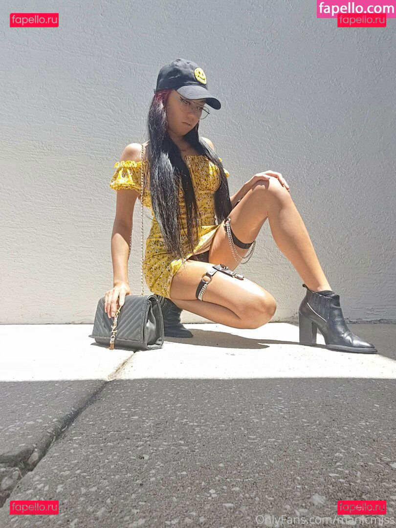 Manic_miss / its_manicmiss / manicmiss Onlyfans Photo Gallery 