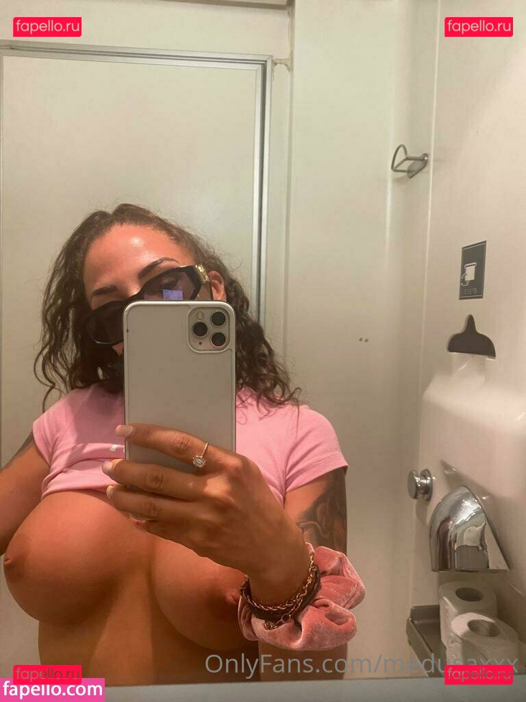 Medusa Nude Onlyfans Photo 8