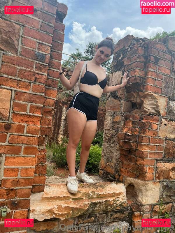 NayQiiiii Nude Onlyfans Photo 37