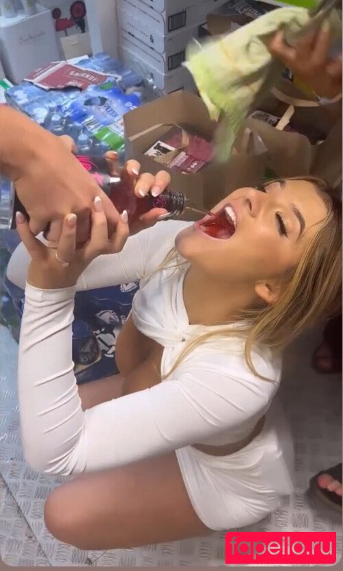 klabutla Nude Onlyfans Photo 3