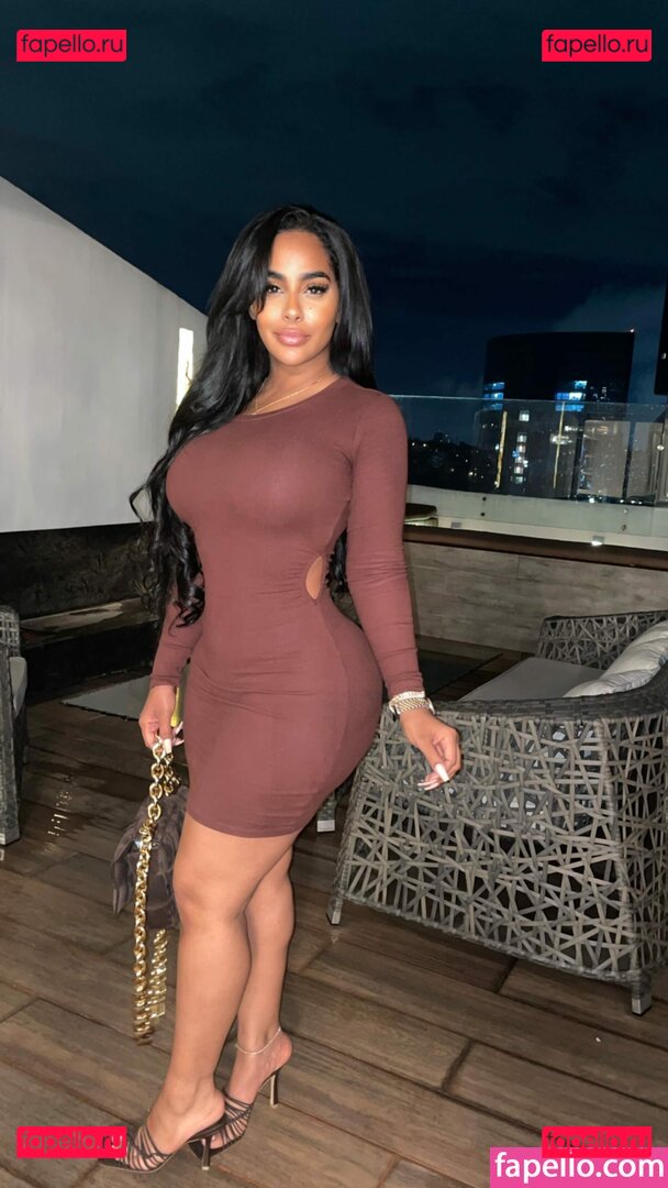Ayisha Diaz Nude Onlyfans Photo 39
