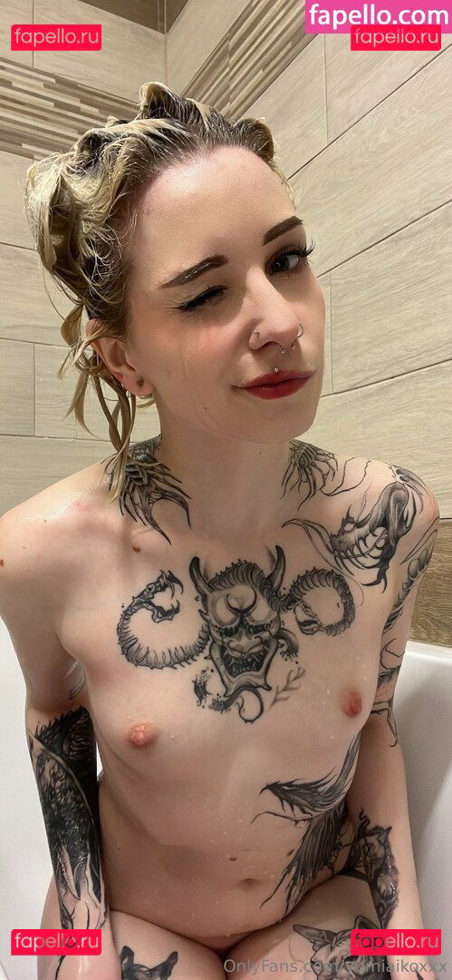 yumi_akai / yumiaikoxxx Onlyfans Photo Gallery 