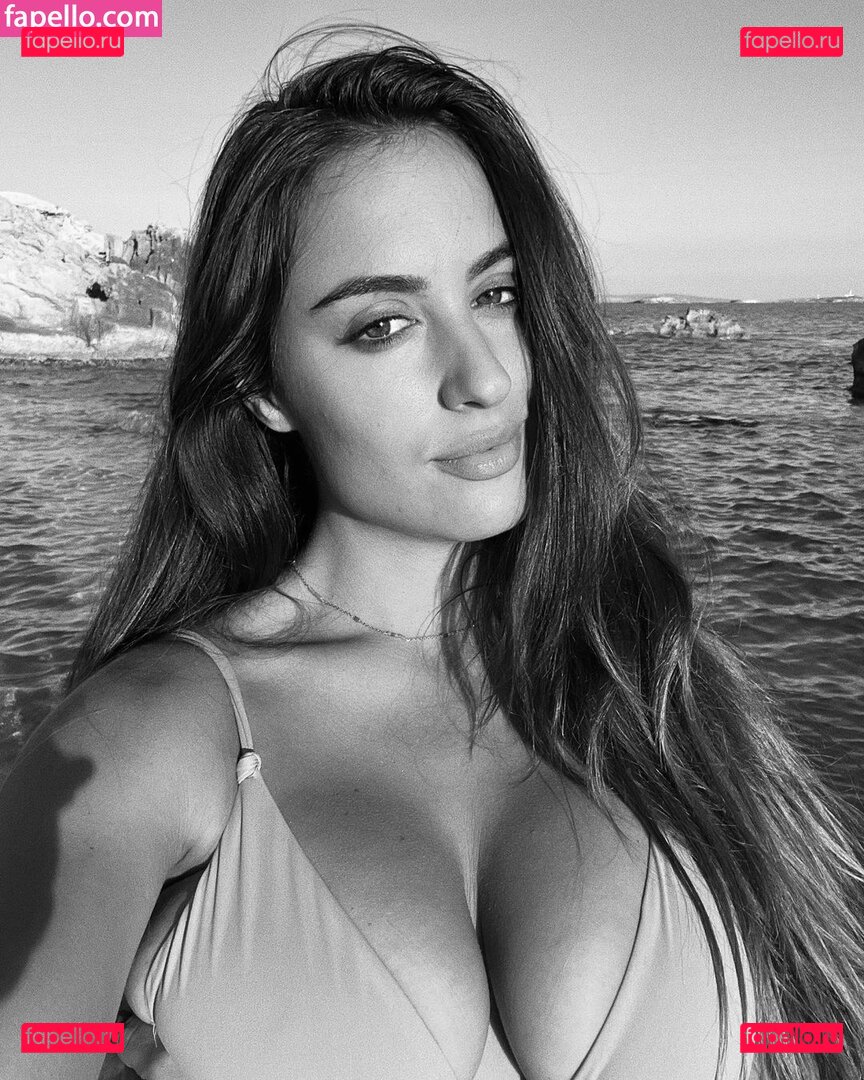 Carla Nude Onlyfans Photo 43