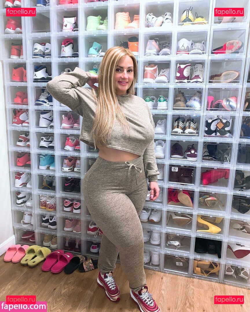 Ivoryyyyy Nude Onlyfans Photo 30