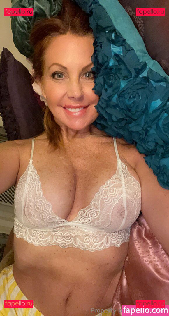 Mrs. Robinson / gracerobinson / https: / mrsrobinsonvip / mrsrobinsonxox Onlyfans Photo Gallery 