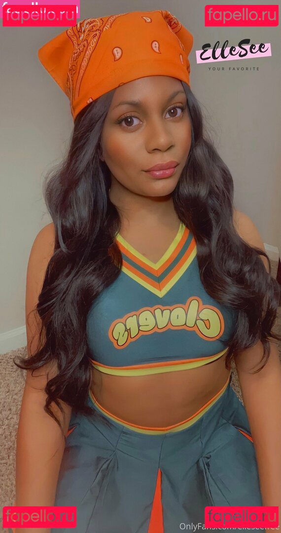 ejfree / elleseefree Onlyfans Photo Gallery 