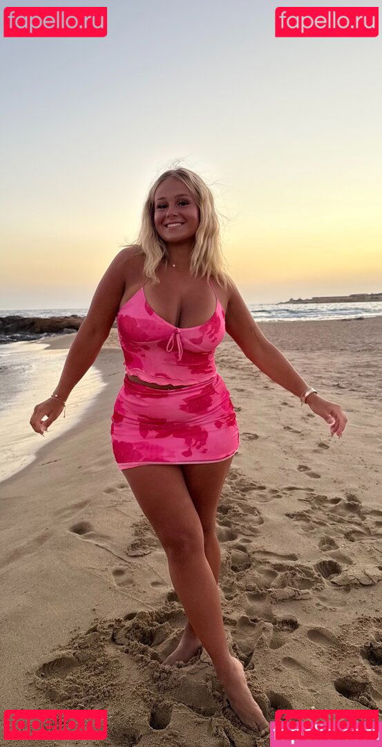 Ava / XoCashPrincess1 / ava.ludwar / ava_hadley / avaludwar Onlyfans Photo Gallery 