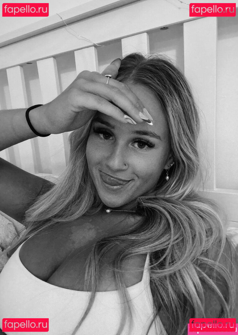 Ava / XoCashPrincess1 / ava.ludwar / ava_hadley / avaludwar Onlyfans Photo Gallery 