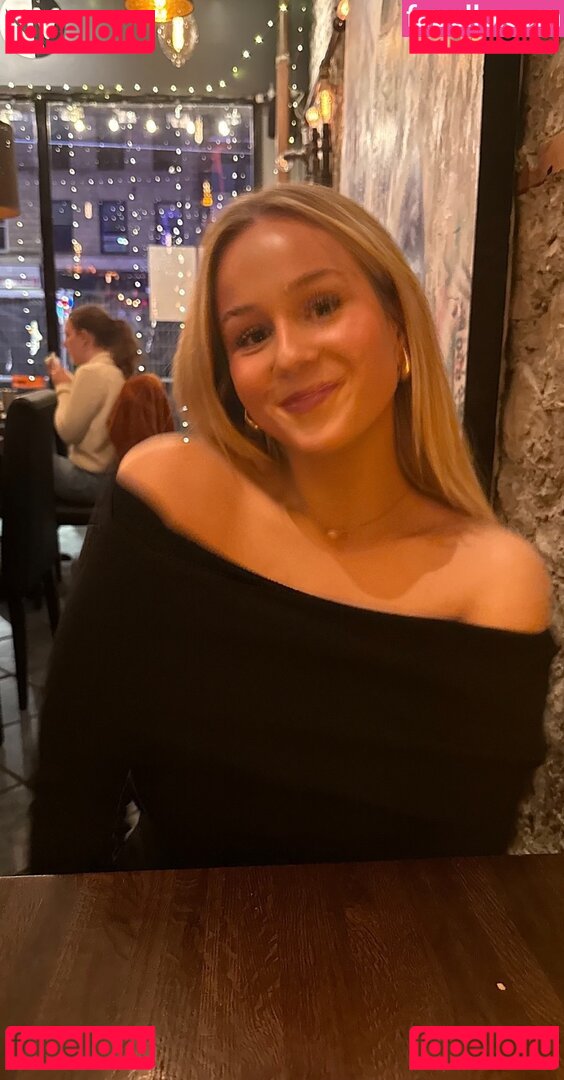 Ava / XoCashPrincess1 / ava.ludwar / ava_hadley / avaludwar Onlyfans Photo Gallery 