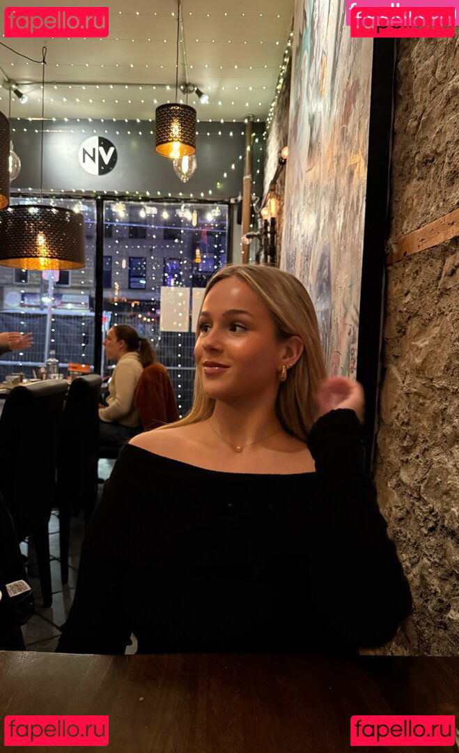 Ava / XoCashPrincess1 / ava.ludwar / ava_hadley / avaludwar Onlyfans Photo Gallery 