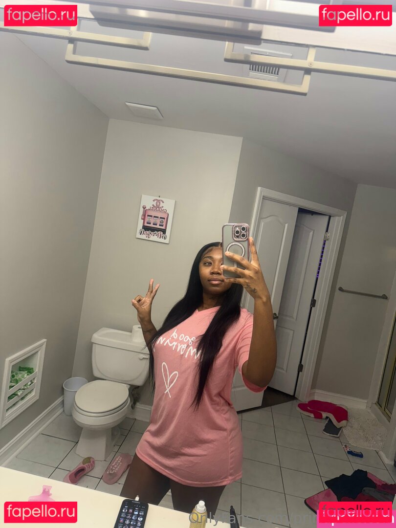 princessace / princesssacee Onlyfans Photo Gallery 