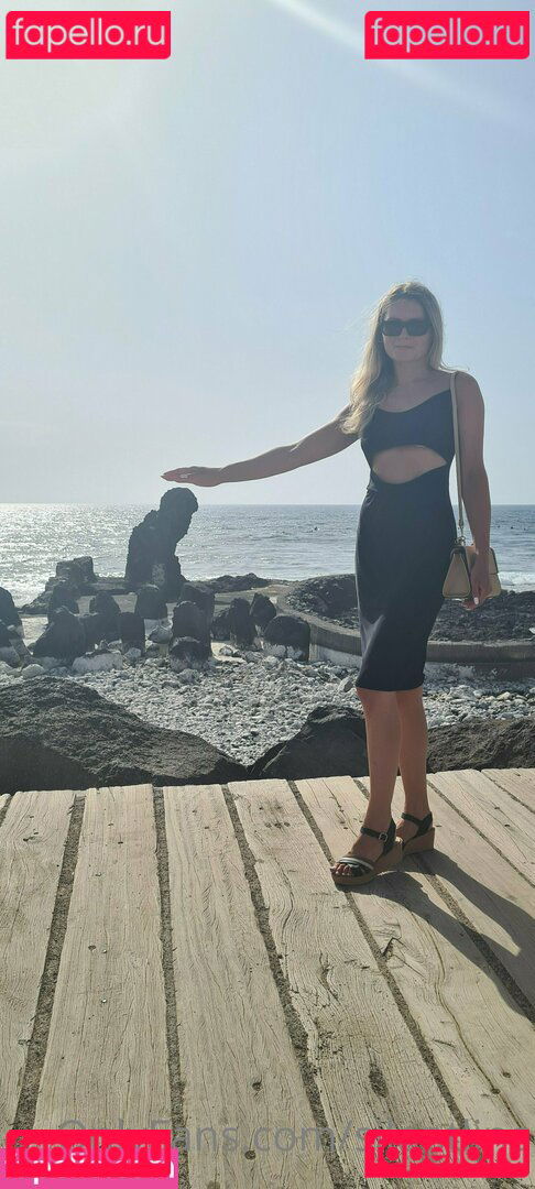 silent.lina / silentlina Onlyfans Photo Gallery 