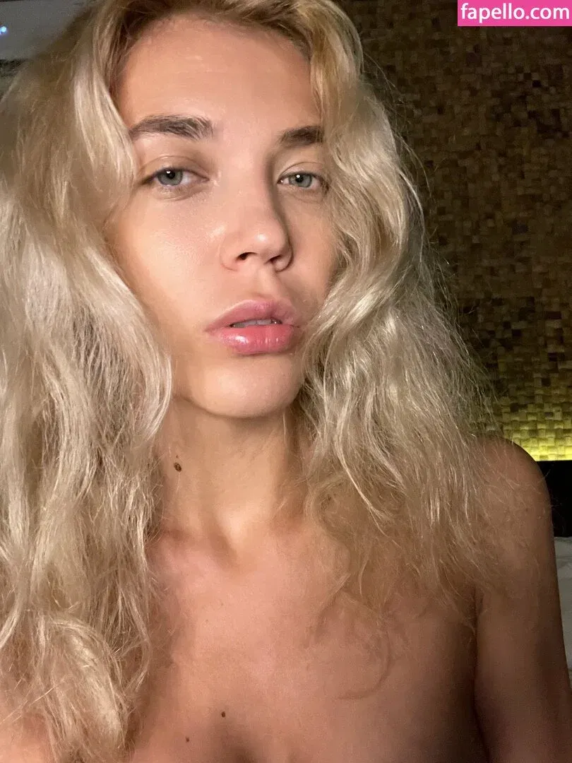 Moto_blonda Onlyfans Photo Gallery 