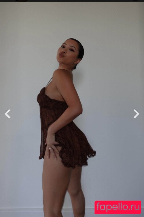 Julia Kelly Nude Onlyfans Photo 8