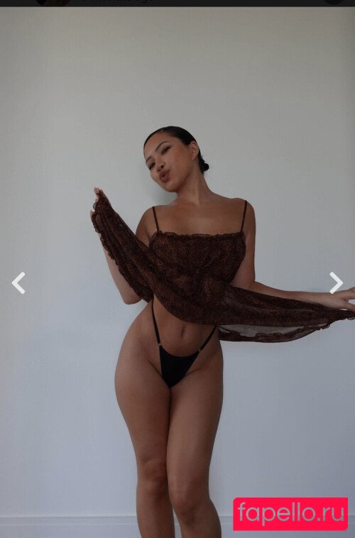 Julia Kelly Nude Onlyfans Photo 7