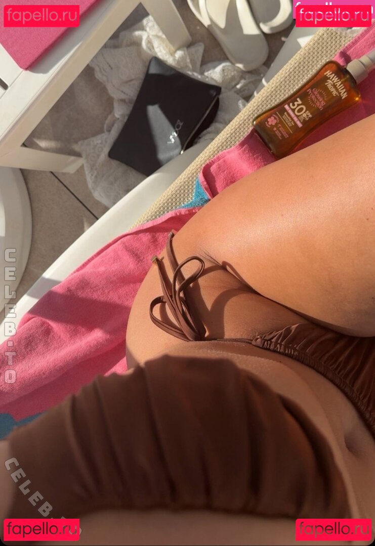 Lara-Charlottee Nude Onlyfans Photo 15