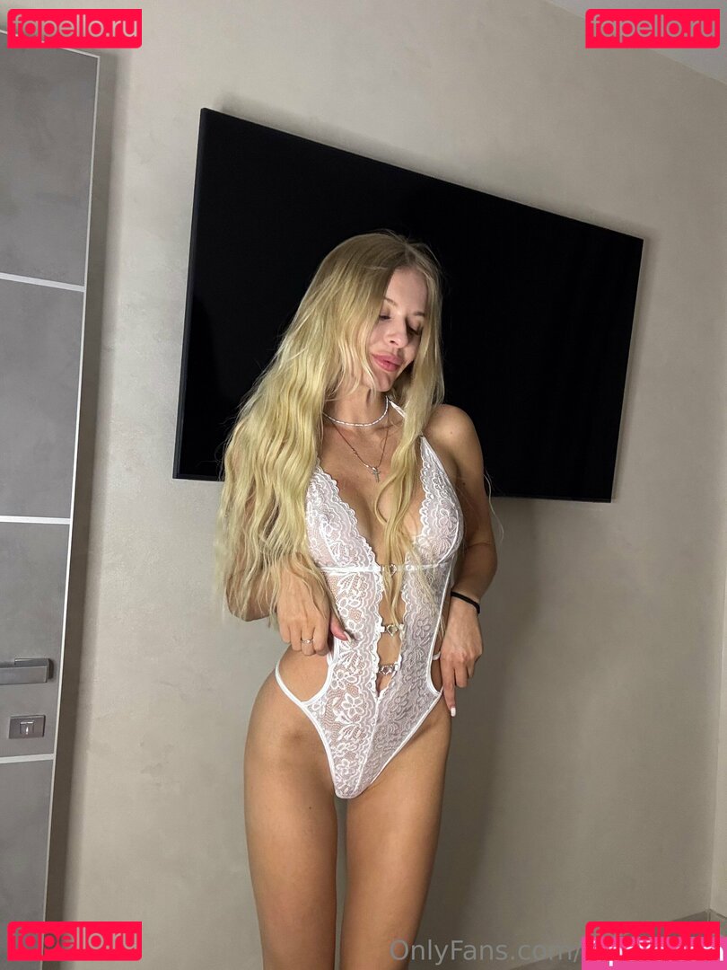lisa_knows Nude Onlyfans Photo 14