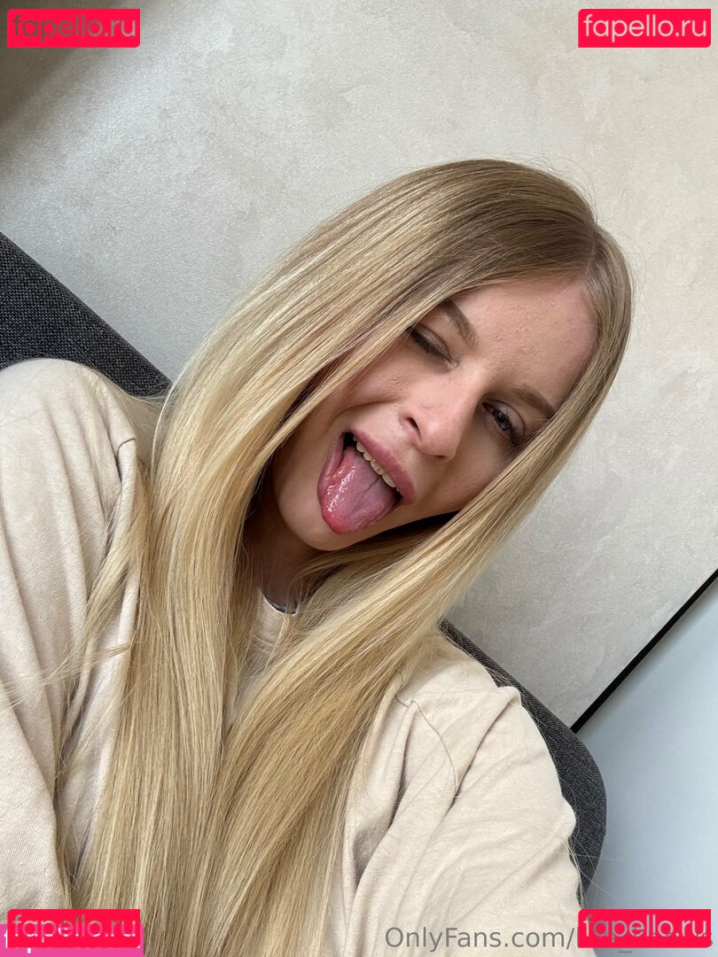 lisa_knows Nude Onlyfans Photo 13