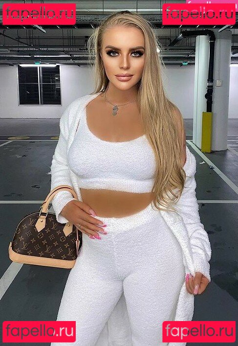 Mega Clarke Nude Onlyfans Photo 27